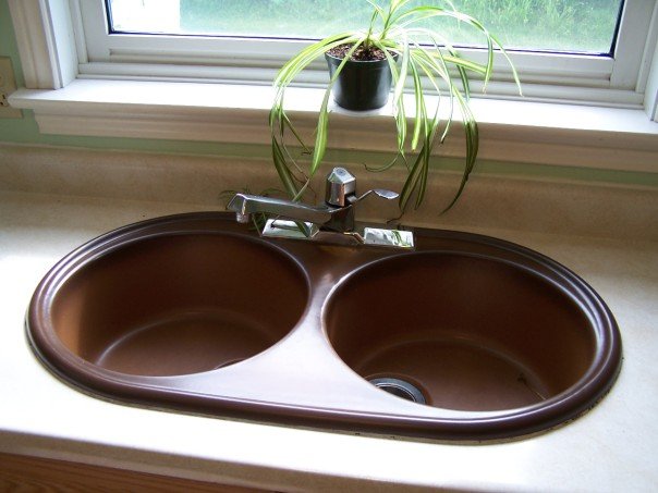 Thanks to the salamander, we now have a new sink!