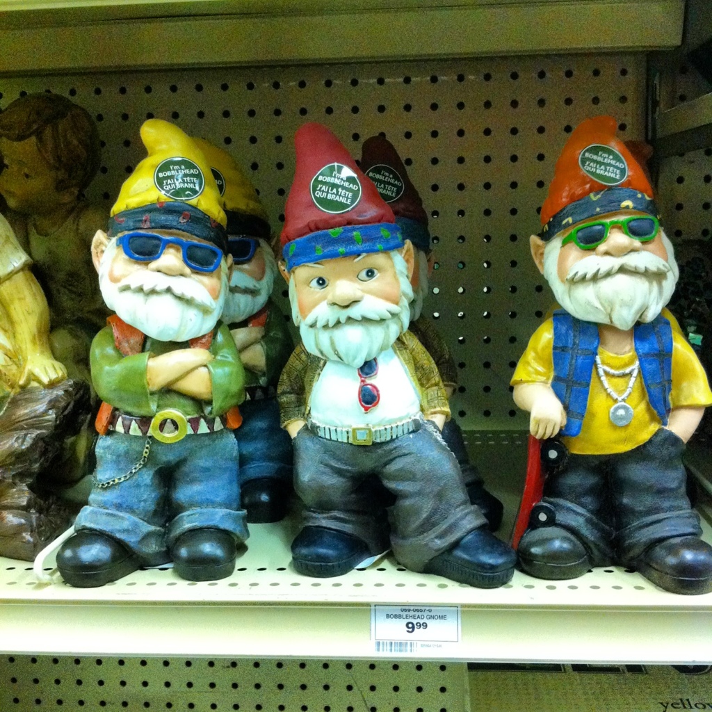 Bobble head garden gnomes